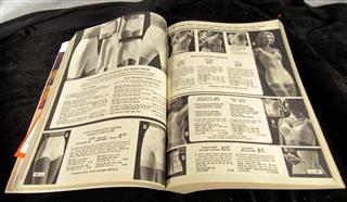 LOT OF 4 VINTAGE MONTGOMERY WARD CATALOGS 1977 1978 - CATALOGS ARE FOUR SEASONS